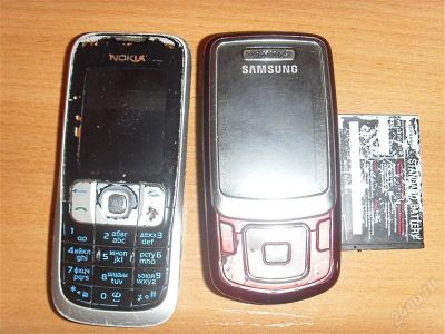 Лот: 1088763. Фото: 1. Samsung SGH-b520 & Nokia 2630. Кнопочные мобильные телефоны