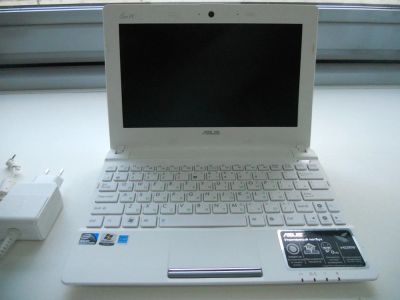 Лот: 4563101. Фото: 1. нетбук ASUS Eee PC X101CH. Ноутбуки