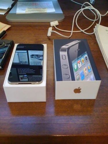 Лот: 3799177. Фото: 1. iphone 4 32G. Смартфоны