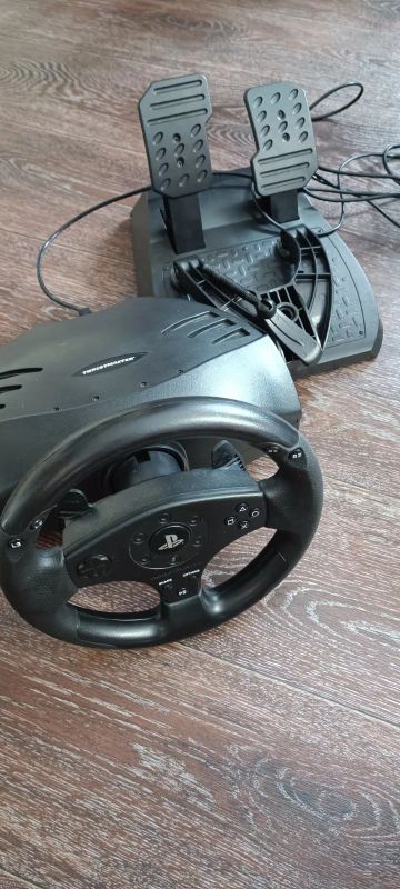 Лот: 19490783. Фото: 1. Руль ThrustMaster T80 racing wheel... Рули, джойстики