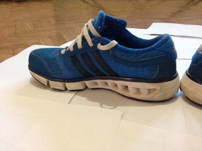 Лот: 8316108. Фото: 1. Кроссовки adidas. Кеды, кроссовки, слипоны