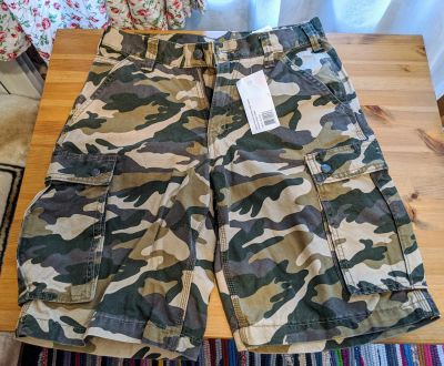 Лот: 15987129. Фото: 1. Шорты Carhartt Carhartt Rugged... Брюки, джинсы, шорты