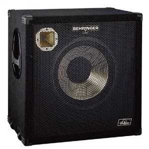 Лот: 4368638. Фото: 1. Басовый кабинет Behringer 115... Гитарные эффекты и комбоусилители