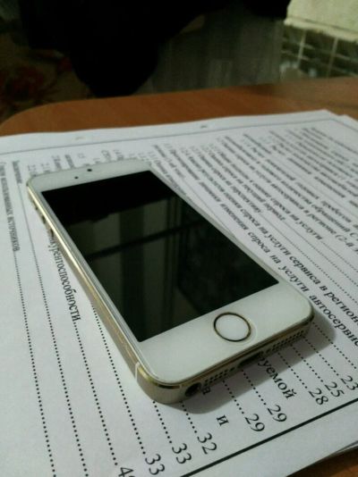 Лот: 9200643. Фото: 1. Iphone 5s 16gb. Смартфоны