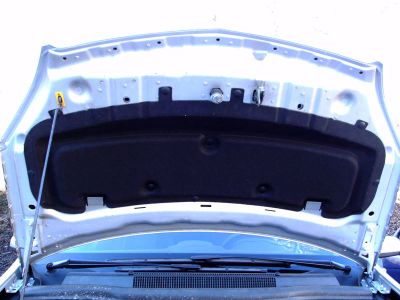 Лот: 8963083. Фото: 1. Opel Zafira B изолятор капота... Другое (автозапчасти)