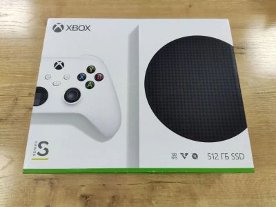 Лот: 17817876. Фото: 1. Игровая приставка Microsoft Xbox... Игры для консолей