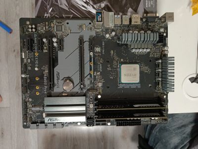Лот: 20524850. Фото: 1. Ryzen 7 5700X + ASRock B450 Pro4. Комплекты запчастей
