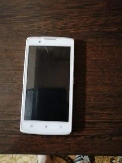 Лот: 17176940. Фото: 1. Смартфон lenovo a2010-a , с рубля. Смартфоны