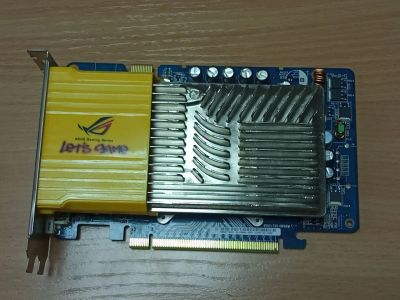 Лот: 25880961. Фото: 1. Видеокарта PCI-E ASUS SIlENT 256Mb... Видеокарты