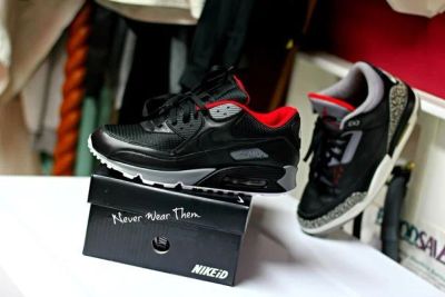 Лот: 3214377. Фото: 1. Nike Air Max 90 черные крас. Кеды, кроссовки, слипоны