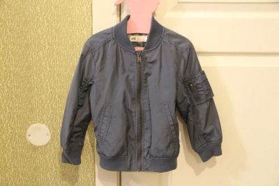 Лот: 8863241. Фото: 1. куртка H&M на весну. Верхняя одежда