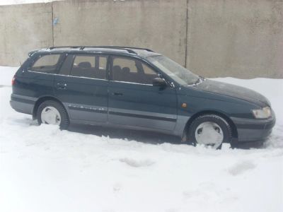 Лот: 3755743. Фото: 1. Toyota Caldina 1993. Автомобили