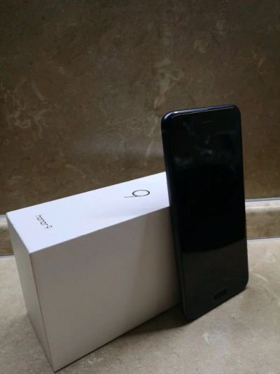 Лот: 11375049. Фото: 1. Huawei Honor 9. Смартфоны