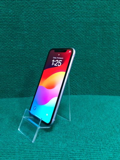 Лот: 25046313. Фото: 1. Смартфон iPhone 11 128Gb АКБ 79... Смартфоны