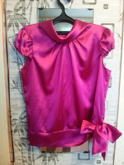 Лот: 4349046. Фото: 1. блузка с бантом. Блузы, рубашки, водолазки