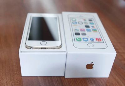Лот: 9486828. Фото: 1. iPhone 5s. Смартфоны