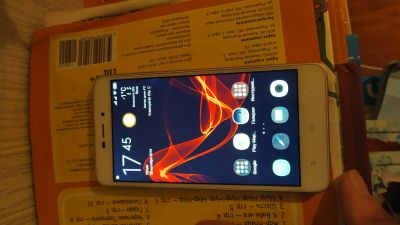 Лот: 14926090. Фото: 1. Смартфон Xiaomi redmi 4a. Смартфоны
