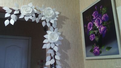 Лот: 14467560. Фото: 1. розы. декор Ветки с белыми розами... Искусственные и сувенирные цветы
