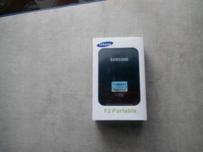 Лот: 3914991. Фото: 1. внешний накопитель Samsung 1TB. Карты памяти