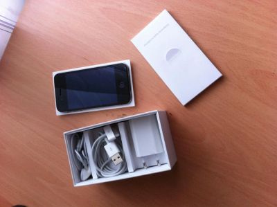 Лот: 3311703. Фото: 1. Продам iPhone 4 8GB черный в Канске. Смартфоны
