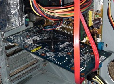 Лот: 9422425. Фото: 1. Видеокарта GeForce 9800GT DDR3... Видеокарты
