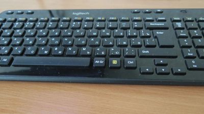 Лот: 25359566. Фото: 1. Клавиатура беспроводная Logitech... Клавиатуры и мыши