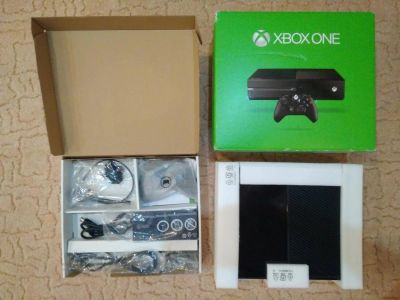 Лот: 10507904. Фото: 1. XBox One 500GB. Игровые приставки, консоли