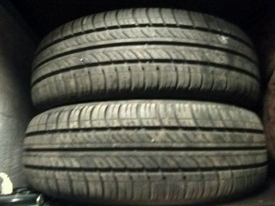Лот: 11600031. Фото: 1. Шины летние две состояние отличное... Диски