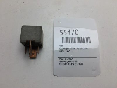 Лот: 20397582. Фото: 1. Реле Volkswagen Passat 1993 171937503A... Электрооборудование