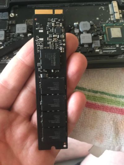 Лот: 11128547. Фото: 1. Ssd apple MacBook 128 128gb toshiba... Жёсткие диски (HDD)