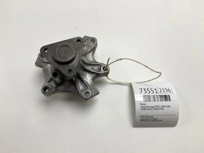 Лот: 21112442. Фото: 1. Помпа Toyota Funcargo 2001 1610029155... Двигатель и элементы двигателя