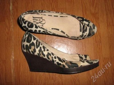 Лот: 173680. Фото: 1. Леопардовые туфли Mango. Туфли