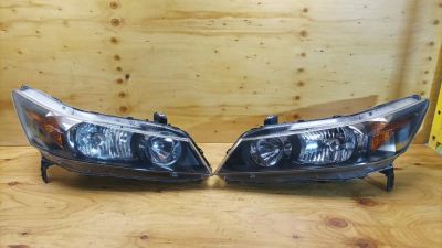 Лот: 18997238. Фото: 1. Фара Honda Stream RN6 R18A 2007... Оптика и освещение