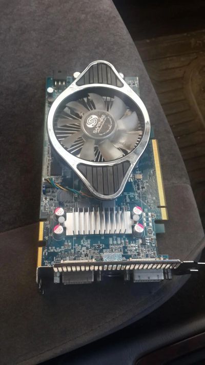 Лот: 10172030. Фото: 1. Видеокарта Sapphire ATI Radeon... Видеокарты