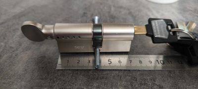 Лот: 25727347. Фото: 1. Замок дверной Mul-T-Lock. Замки