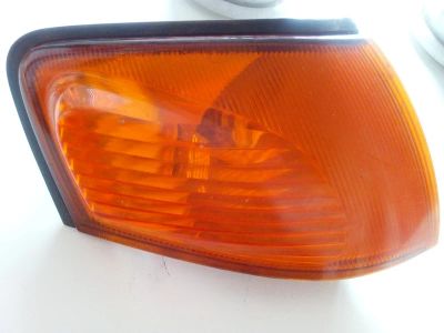 Лот: 12195168. Фото: 1. Правый передний габарит Nissan... Оптика и освещение
