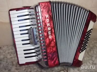 Лот: 7320847. Фото: 1. Аккордеон немецкий " hohner student... Баяны, аккордеоны, гармони
