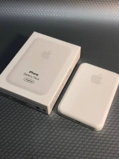 Лот: 18867480. Фото: 1. Magsafe battery pack. Внешние, портативные аккумуляторы для смартфонов (Power bank)