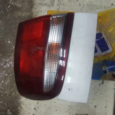 Лот: 11857933. Фото: 1. Фонарь стоп-сигнала левый Toyota... Оптика и освещение