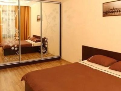 Лот: 4545321. Фото: 1. Сдается комната - Академгородок... Квартиры, студии