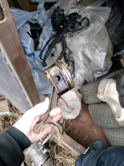 Лот: 7451743. Фото: 1. Поршня с шатунами Honda odyssey... Двигатель и элементы двигателя
