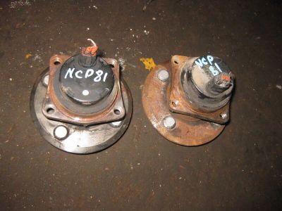 Лот: 20896600. Фото: 1. Ступица Toyota Sienta NCP81G 1NZ-FE... Кузов