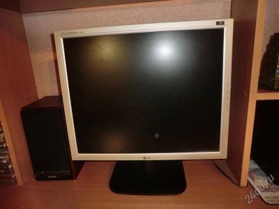Лот: 1351193. Фото: 1. Монитор LG L1918S. ЖК-мониторы