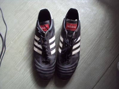 Лот: 13436520. Фото: 1. Бутсы Adidas. Другое (обмундирование и экипировка)