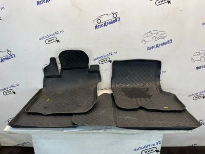 Лот: 24672214. Фото: 1. ковры салонные Renault Sandero... Двигатель и элементы двигателя