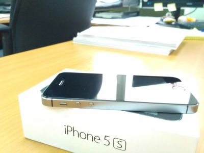 Лот: 8516386. Фото: 1. Apple iPhone 5S 16Gb. Смартфоны