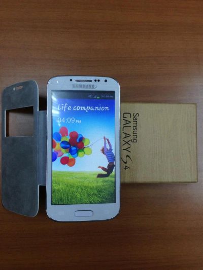Лот: 2977897. Фото: 1. Samsung Galaxy S4 GT-I9500, 16Gb. Смартфоны