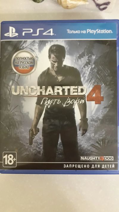 Лот: 15194736. Фото: 1. Uncharted 4 Путь вора PS4. Игры для консолей