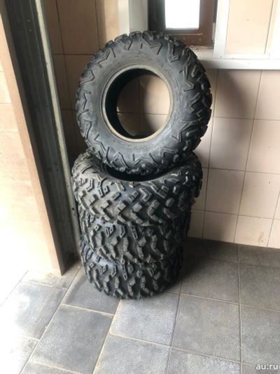 Лот: 16356979. Фото: 1. Шины 26/10/r12 Maxxis. Колпаки