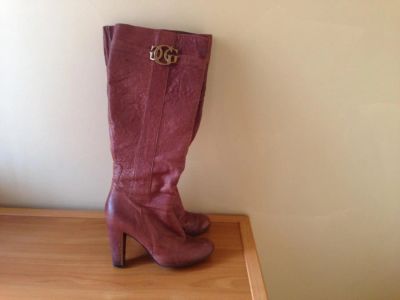 Лот: 4596733. Фото: 1. Сапоги Guess. Сапоги